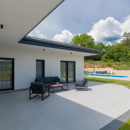 Lauret Villa