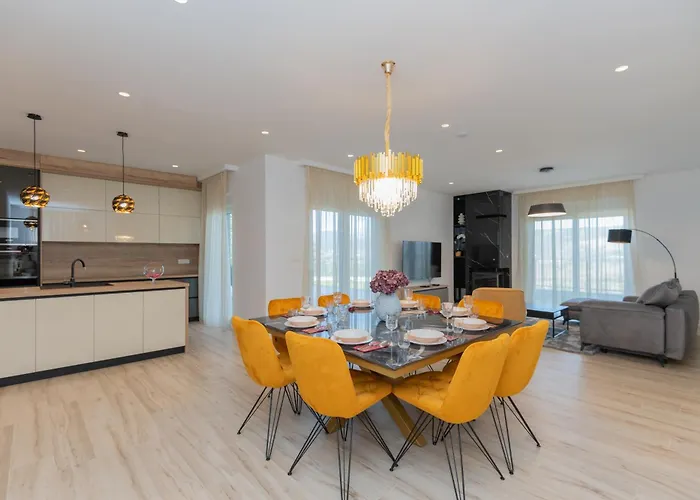 Lauret Βίλα Grubine